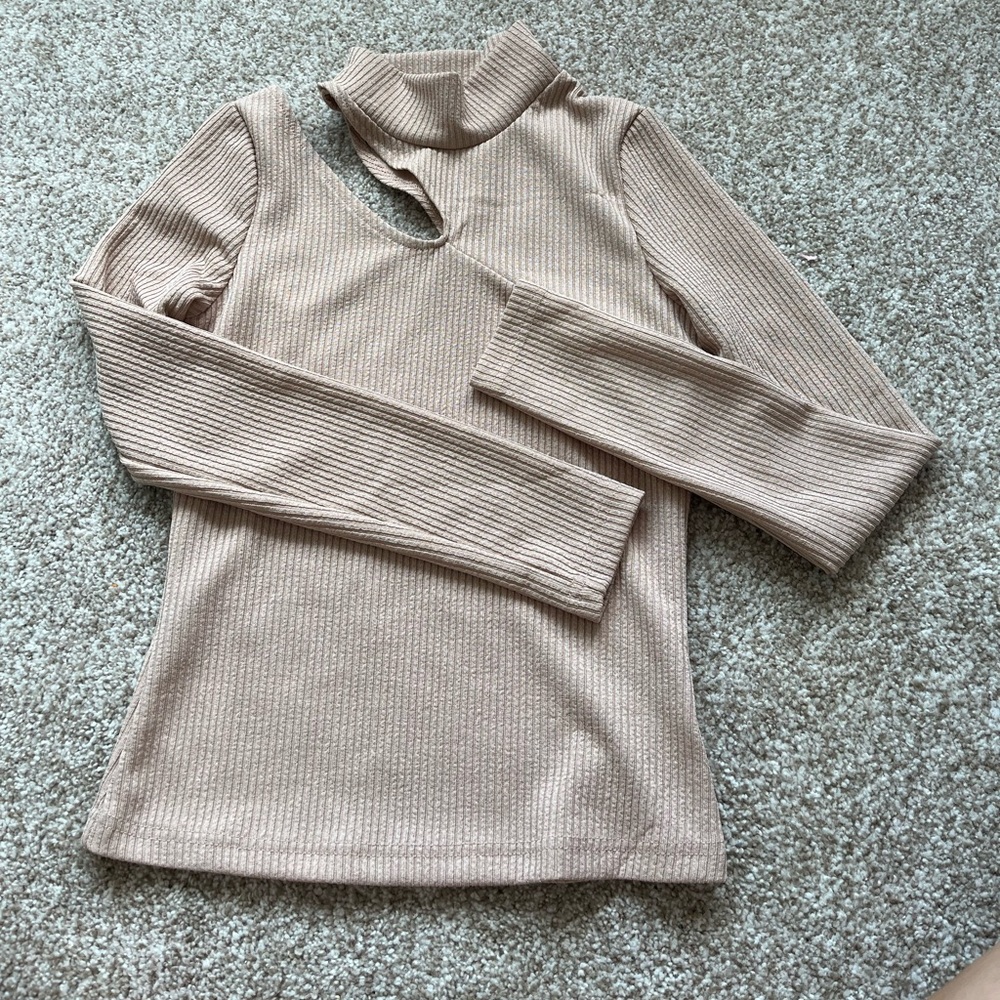 Long sleeve top